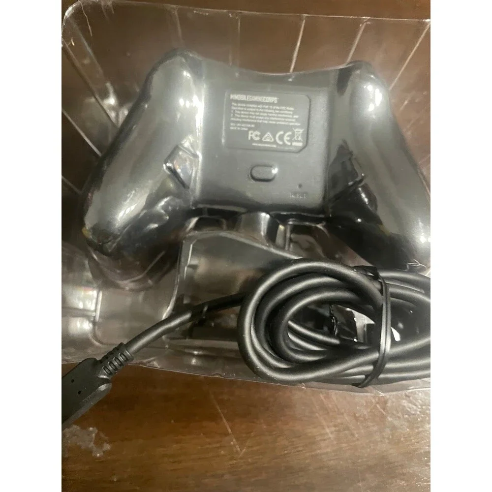 MGC SCORPA Compact Wired Controller for Android and Windows PC